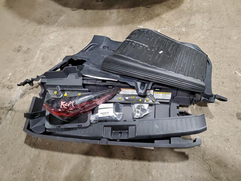 Фото 13 - TOYOTA HIGHLANDER