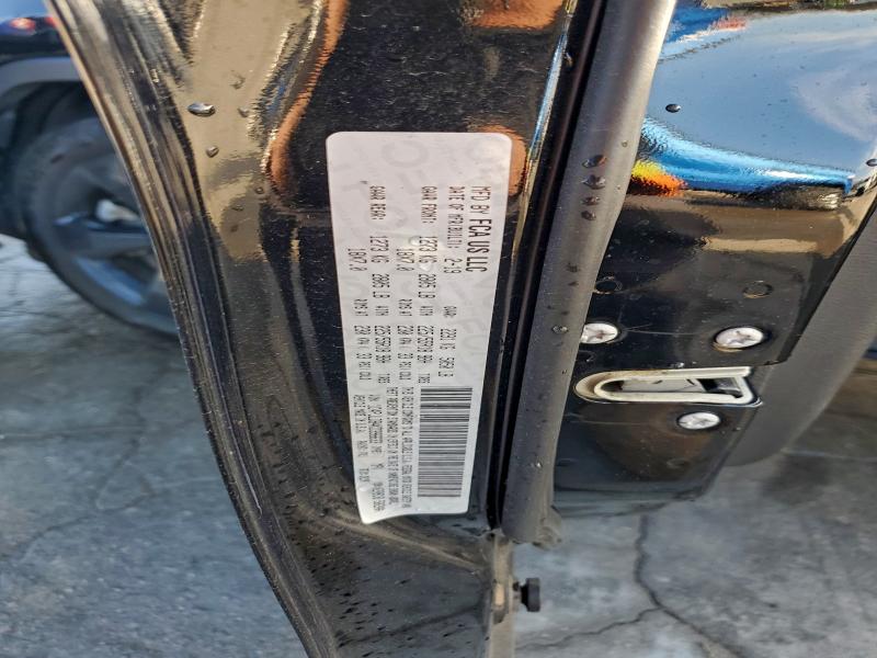 Фото 12 - JEEP GRAND CHER