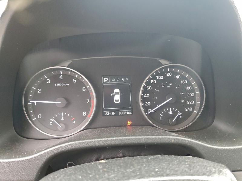 Фото 9 - HYUNDAI ELANTRA