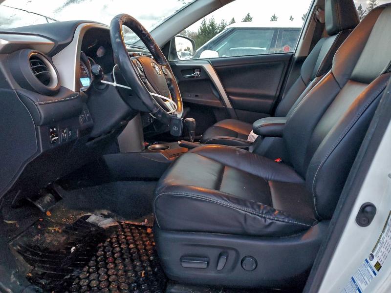 Фото 7 - TOYOTA RAV4