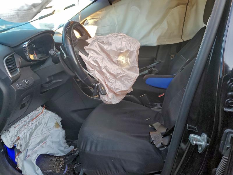 Фото 7 - CHEVROLET TRAX