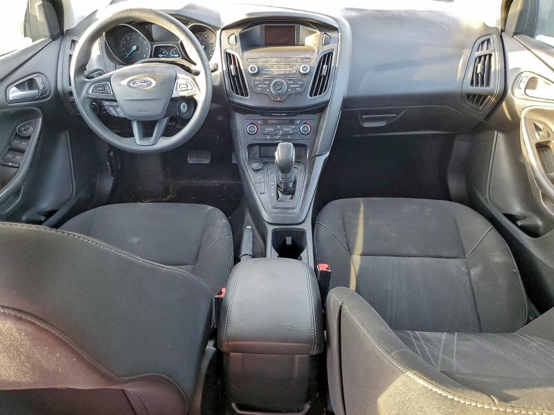 Фото 8 - FORD FOCUS