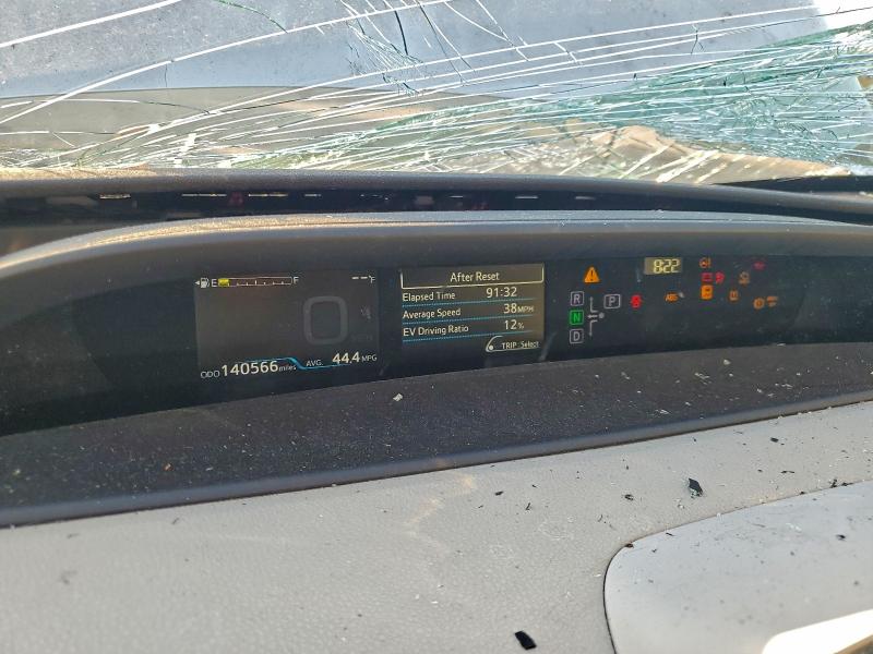 Фото 9 - TOYOTA PRIUS