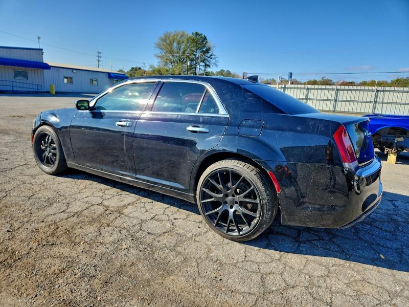 Фото 2 - CHRYSLER 300