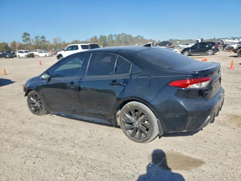 Фото 2 - TOYOTA COROLLA