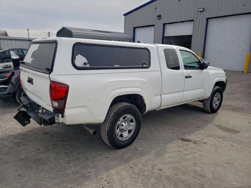 Фото 3 - TOYOTA TACOMA