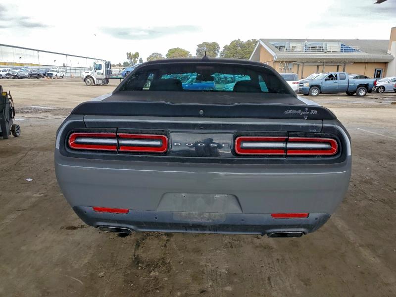 Фото 6 - DODGE CHALLENGER