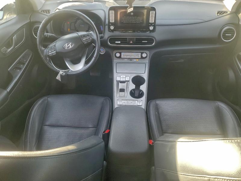 Фото 8 - HYUNDAI KONA