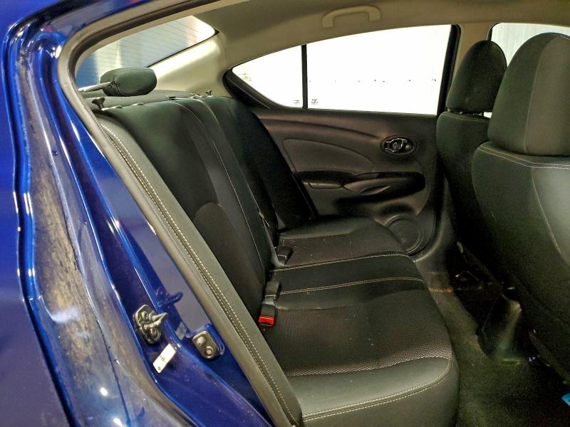 Фото 10 - NISSAN VERSA