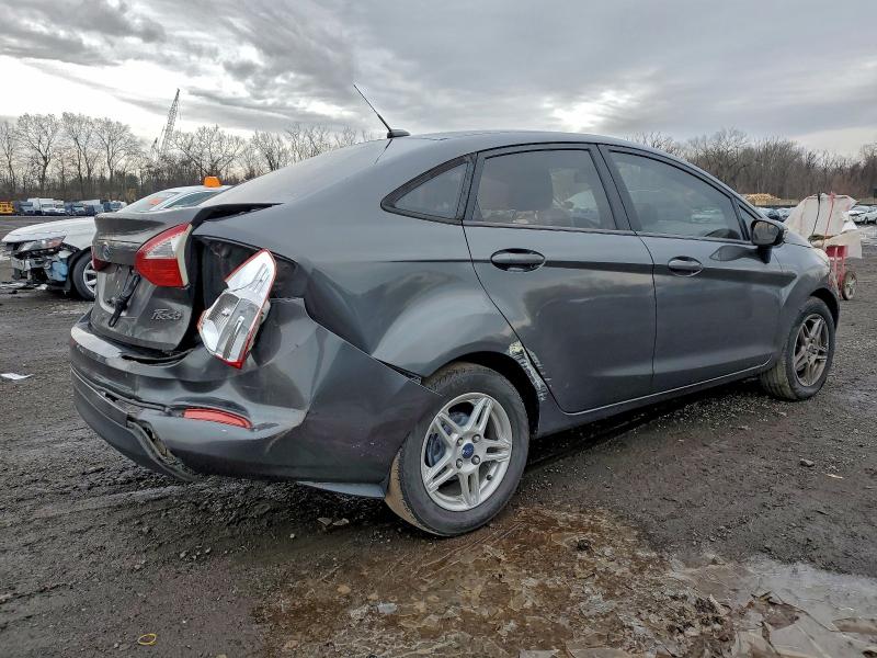 Фото 3 - FORD FIESTA