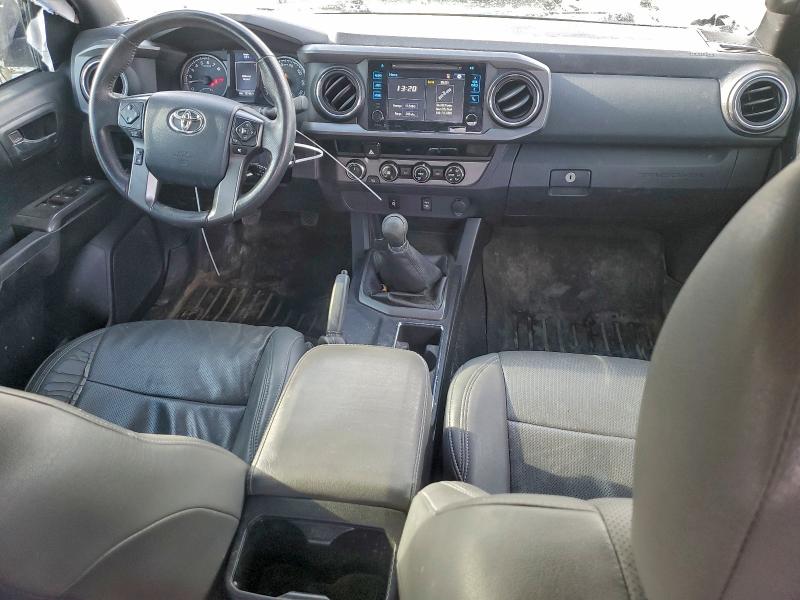 Фото 8 - TOYOTA TACOMA