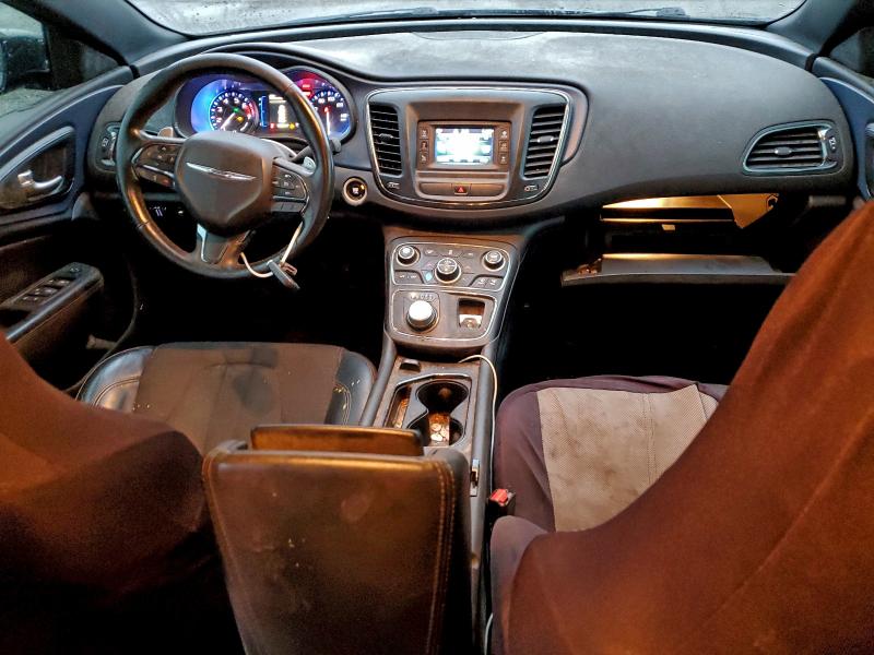 Фото 8 - CHRYSLER 200