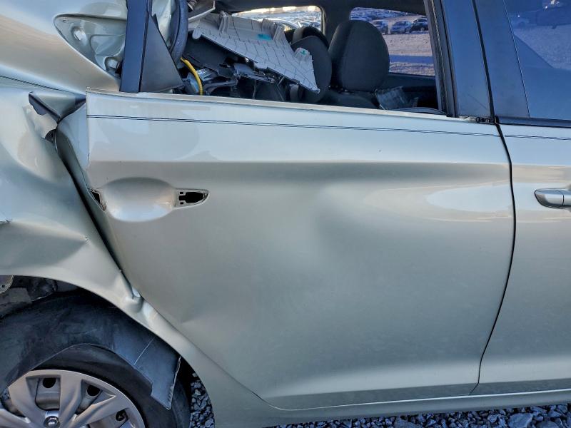 Фото 10 - HYUNDAI ACCENT