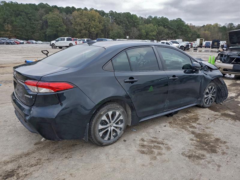 Фото 3 - TOYOTA COROLLA