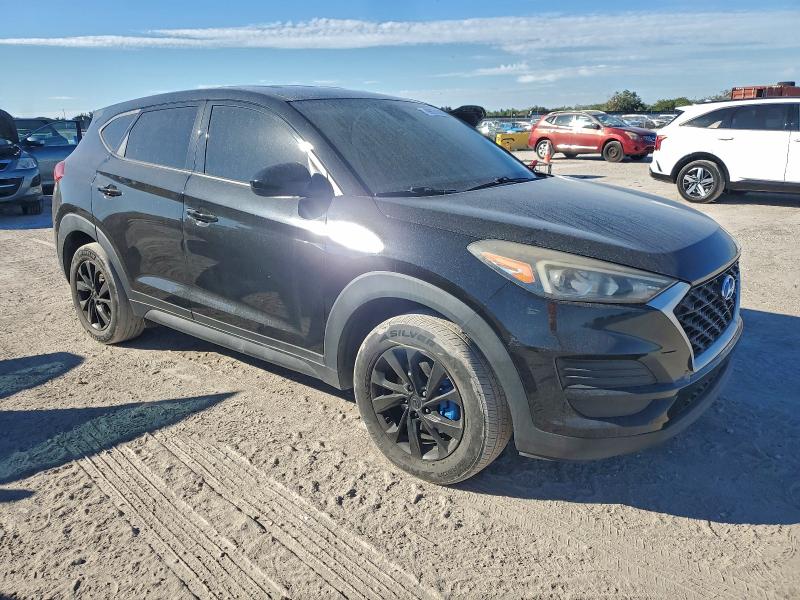 Фото 4 - HYUNDAI TUCSON