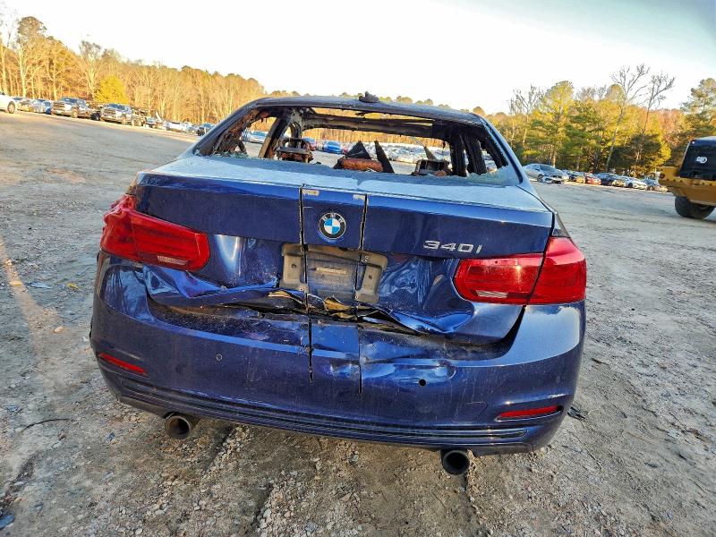 Фото 6 - BMW 3 SERIES