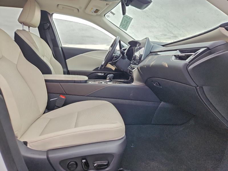 Фото 7 - LEXUS RX350