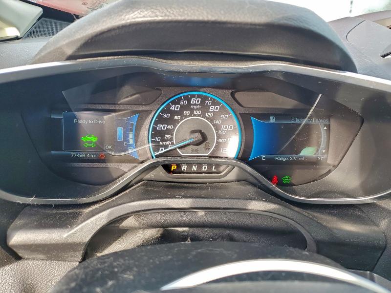 Фото 9 - FORD CMAX