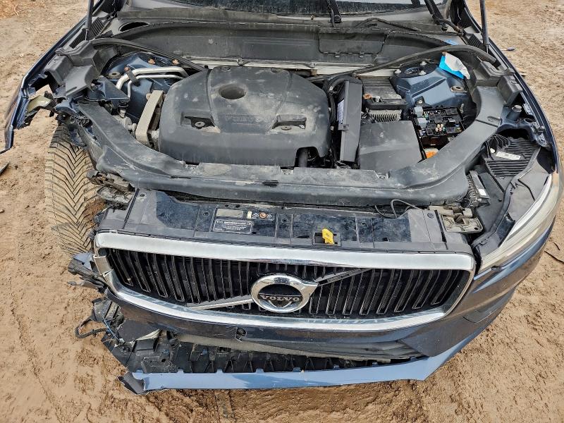 Фото 12 - VOLVO XC60