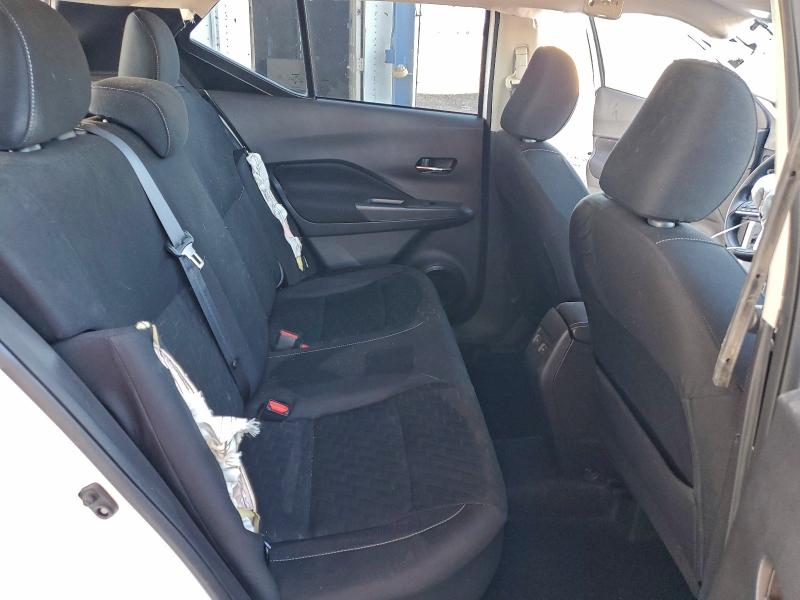 Фото 11 - NISSAN KICKS