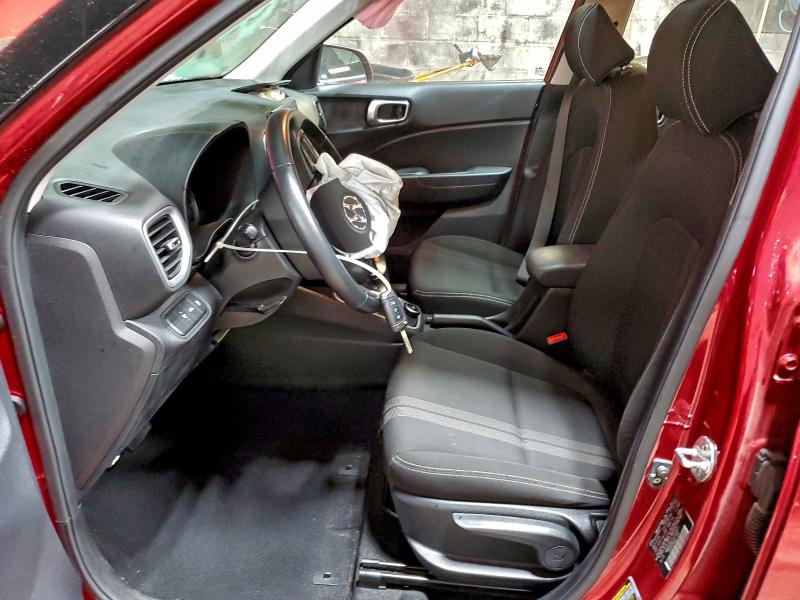 Фото 7 - HYUNDAI VENUE