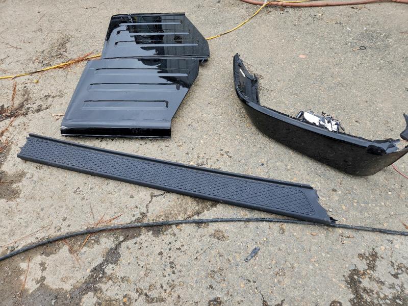 Фото 12 - JEEP GLADIATOR