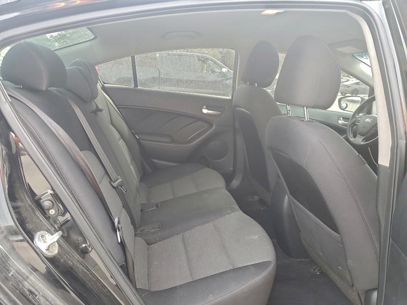 Фото 10 - KIA FORTE