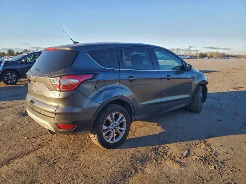 Фото 3 - FORD ESCAPE