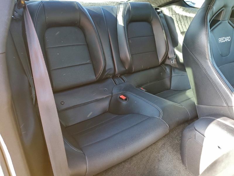 Фото 10 - FORD MUSTANG