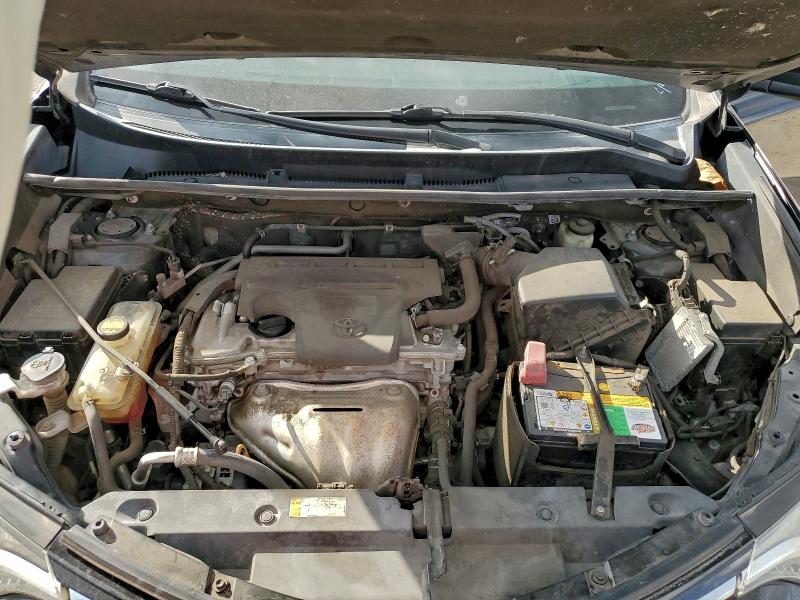 Фото 11 - TOYOTA RAV4