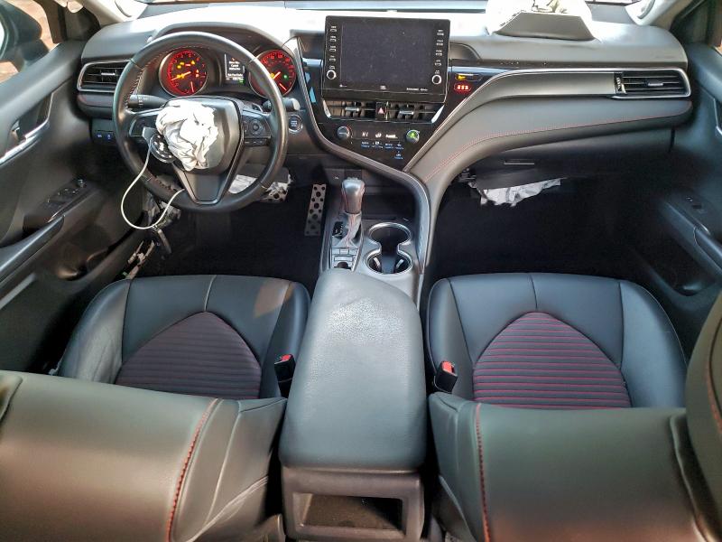 Фото 8 - TOYOTA CAMRY