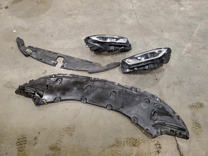 Фото 13 - CHRYSLER PACIFICA