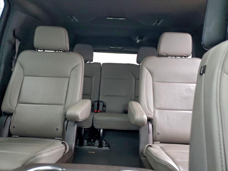 Фото 10 - GMC YUKON