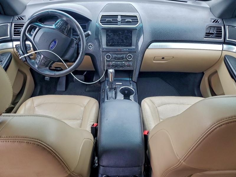 Фото 8 - FORD EXPLORER