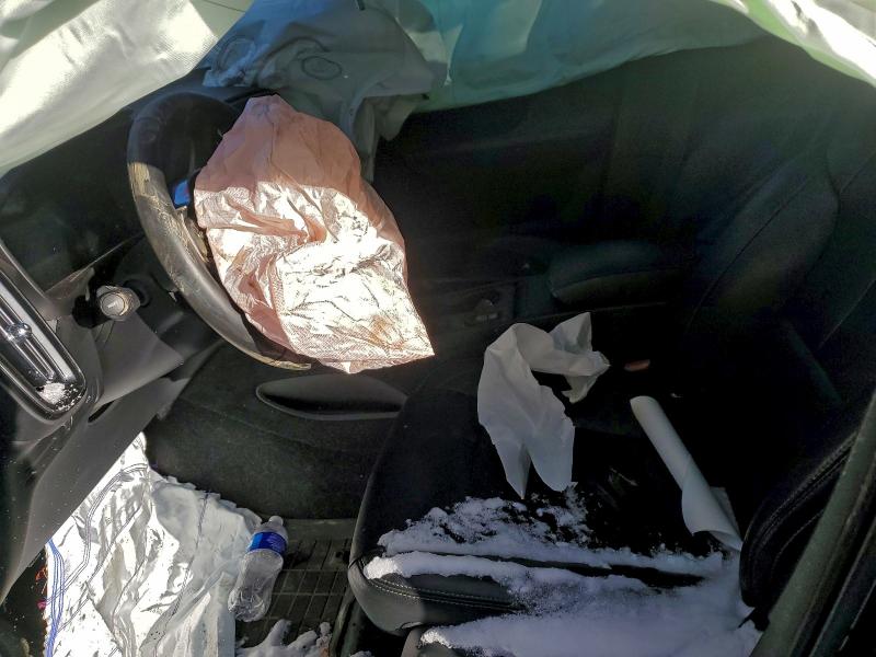 Фото 7 - VOLVO XC40