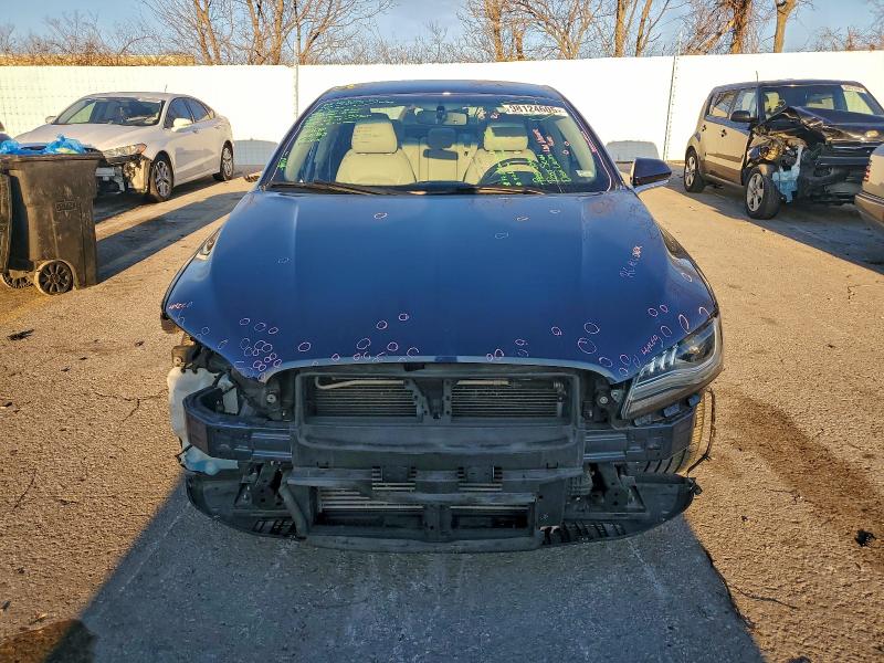 Фото 5 - LINCOLN MKZ