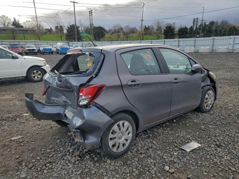 Фото 3 - TOYOTA YARIS