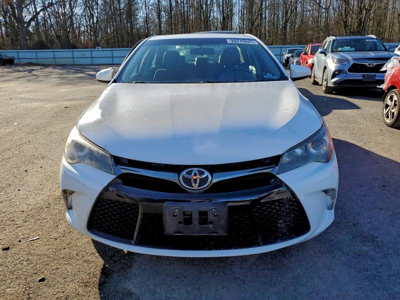 Фото 5 - TOYOTA CAMRY