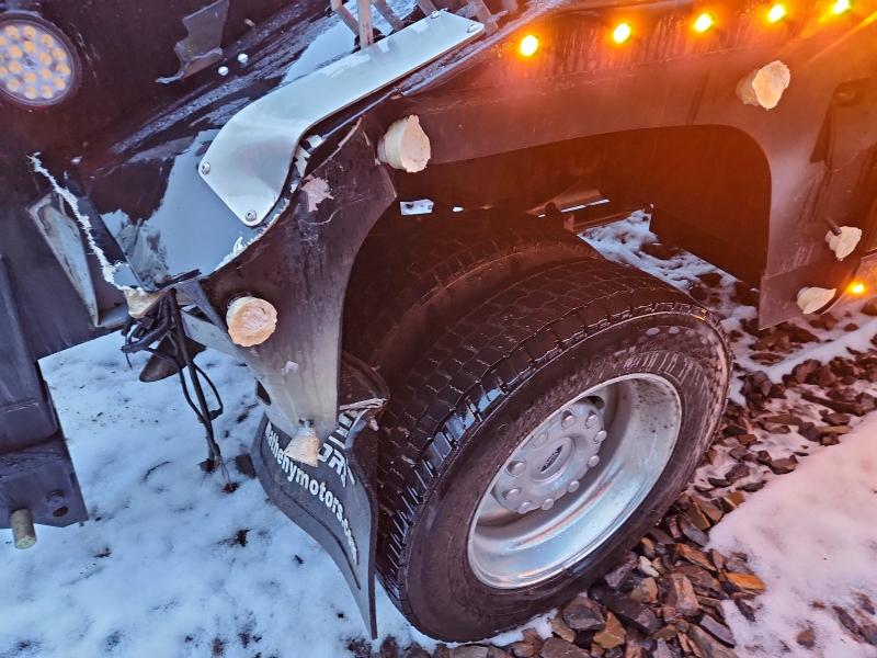 Фото 9 - FORD F550