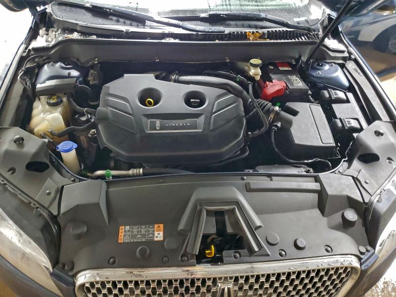 Фото 11 - LINCOLN MKZ