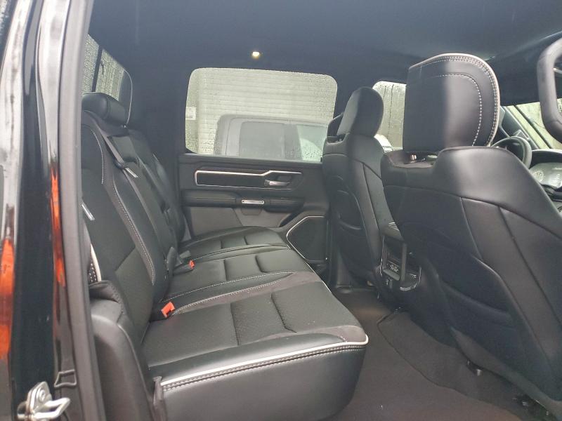 Фото 10 - RAM 1500