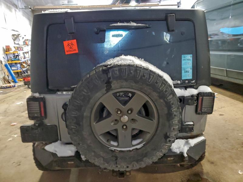 Фото 6 - JEEP WRANGLER