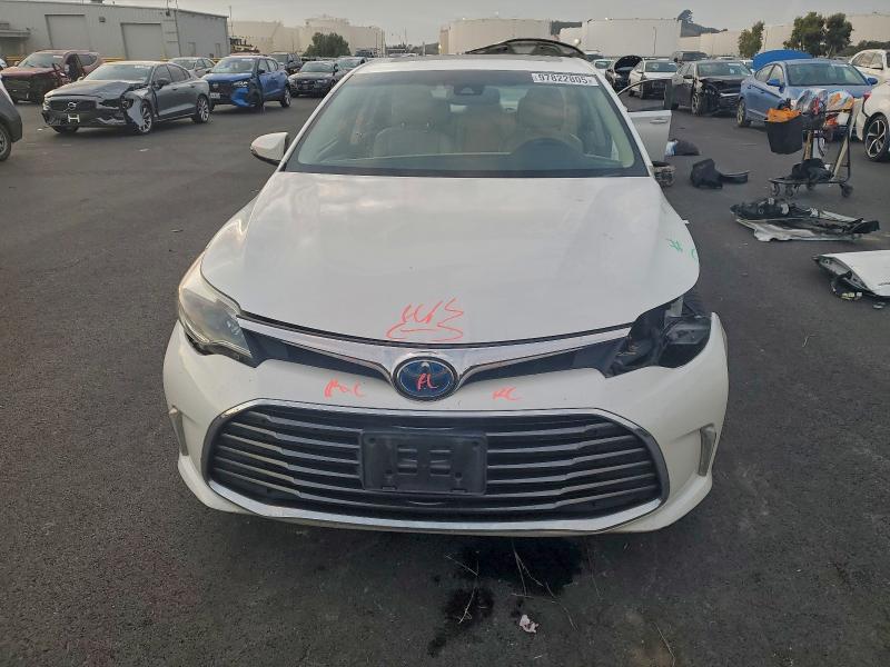 Фото 5 - TOYOTA AVALON