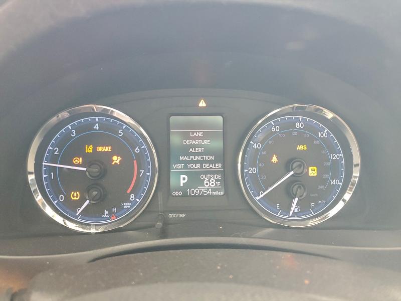 Фото 9 - TOYOTA COROLLA