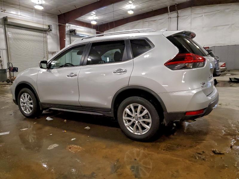 Фото 2 - NISSAN ROGUE
