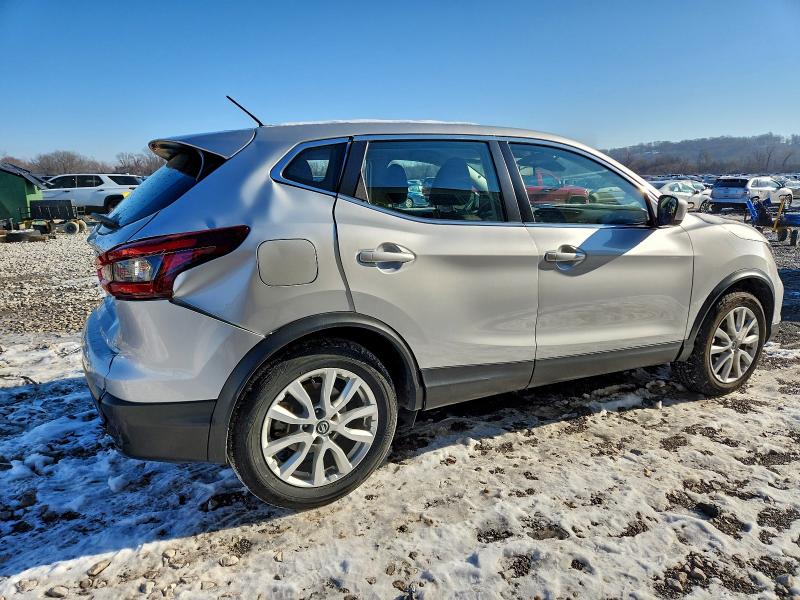 Фото 3 - NISSAN ROGUE