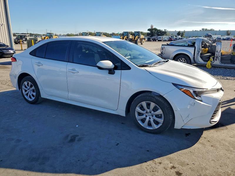 Фото 4 - TOYOTA COROLLA