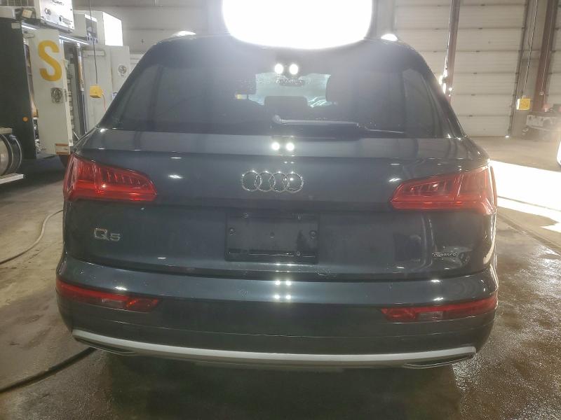 Фото 6 - AUDI Q5