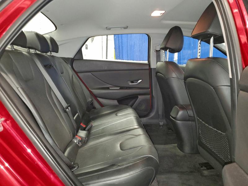 Фото 10 - HYUNDAI ELANTRA