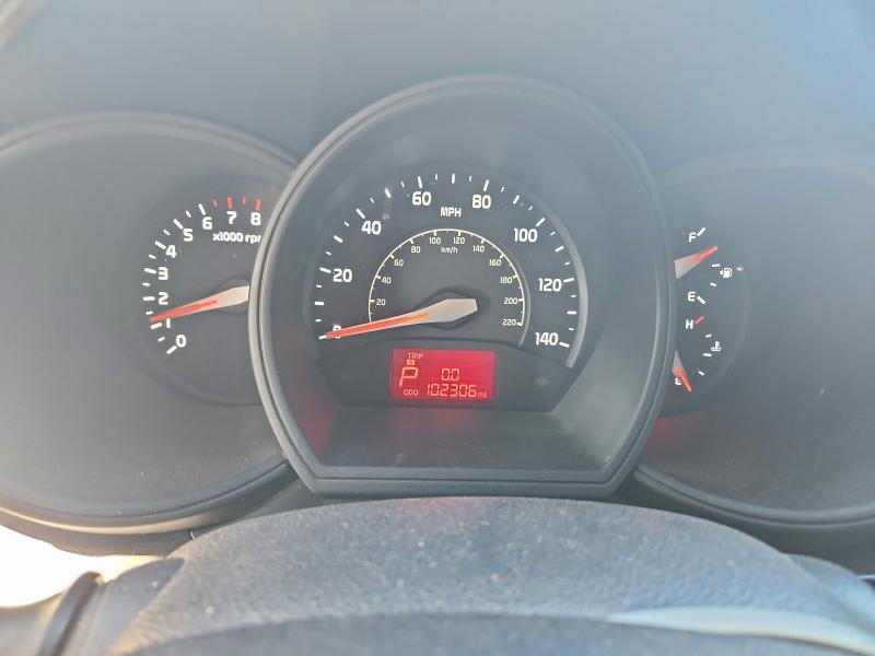 Фото 9 - KIA RIO